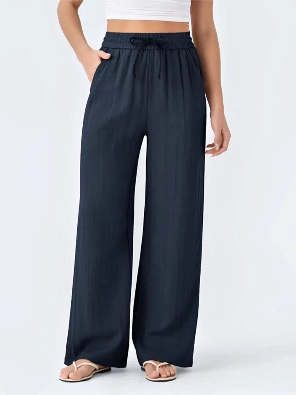 Halara Wide Leg Pants in navy Size Large new with tags